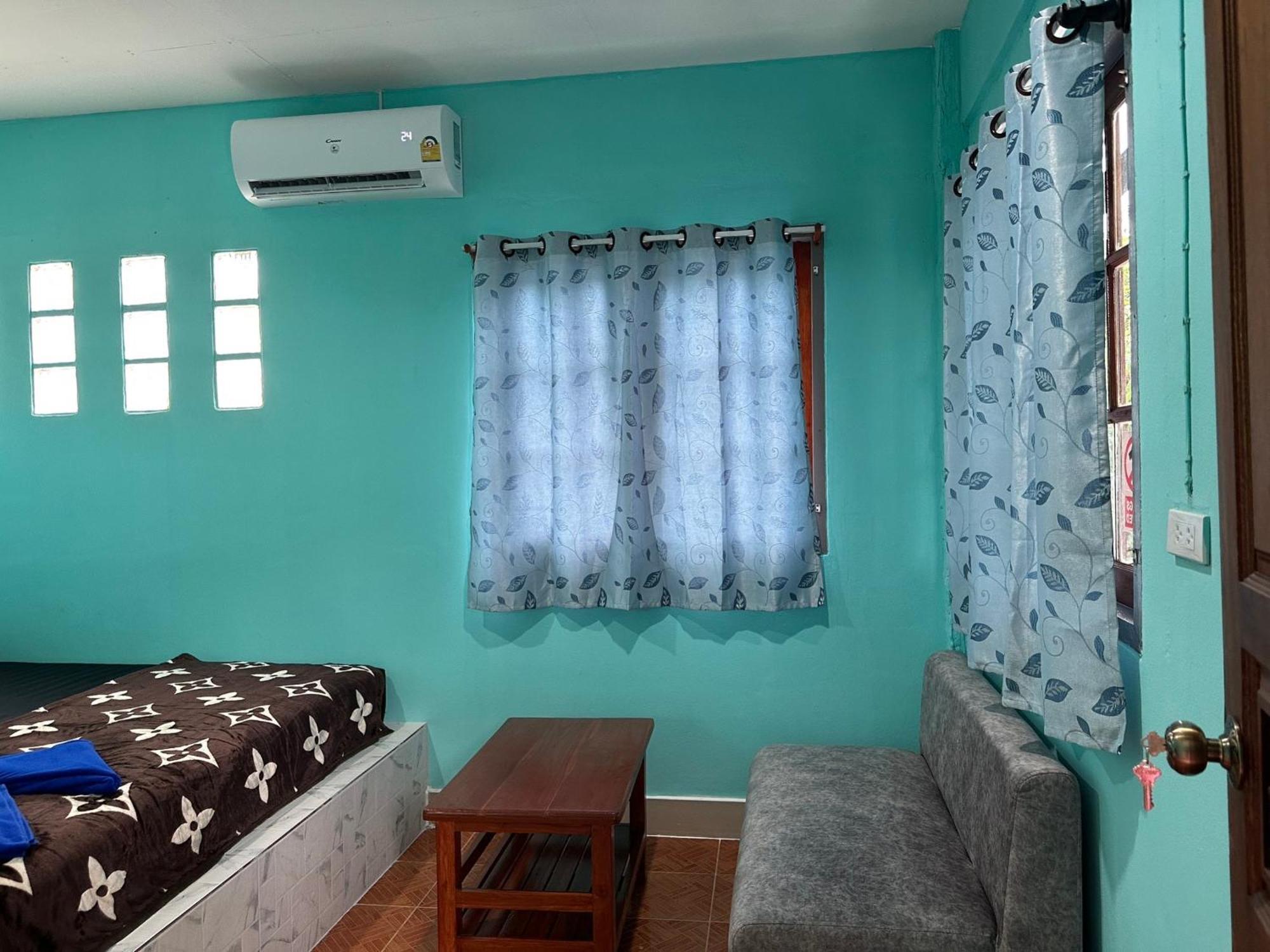 Hotel P'Un House Ko Tao Pokoj fotografie